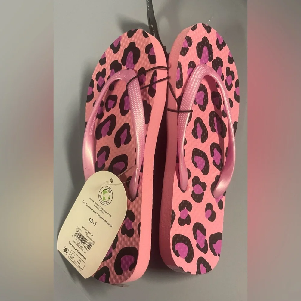 🔴‎ 3/$12 Girls’ Wonder Nation Pink Cheetah Flip Flops! NWT!